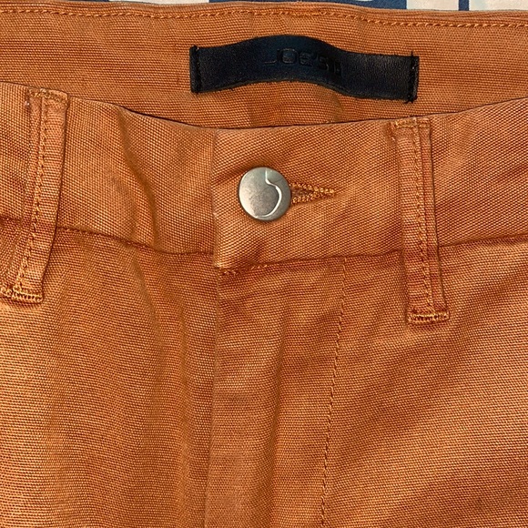 Medium-Small fit, orangey-tanish color <3 - Picture 3 of 5